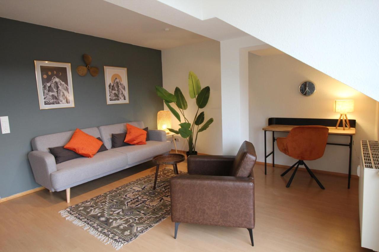 Stylische Ferienwohnung Mit Ausblick Haslach エクステリア 写真