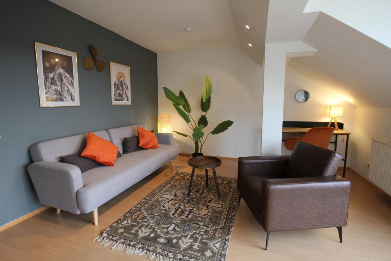 Stylische Ferienwohnung Mit Ausblick Haslach エクステリア 写真